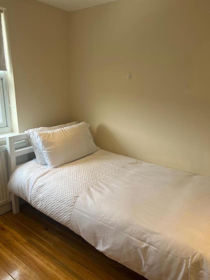 93 West Road Hotel London Luaran gambar