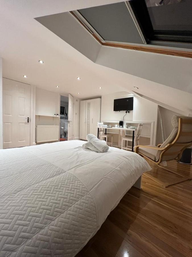 93 West Road Hotel London Luaran gambar
