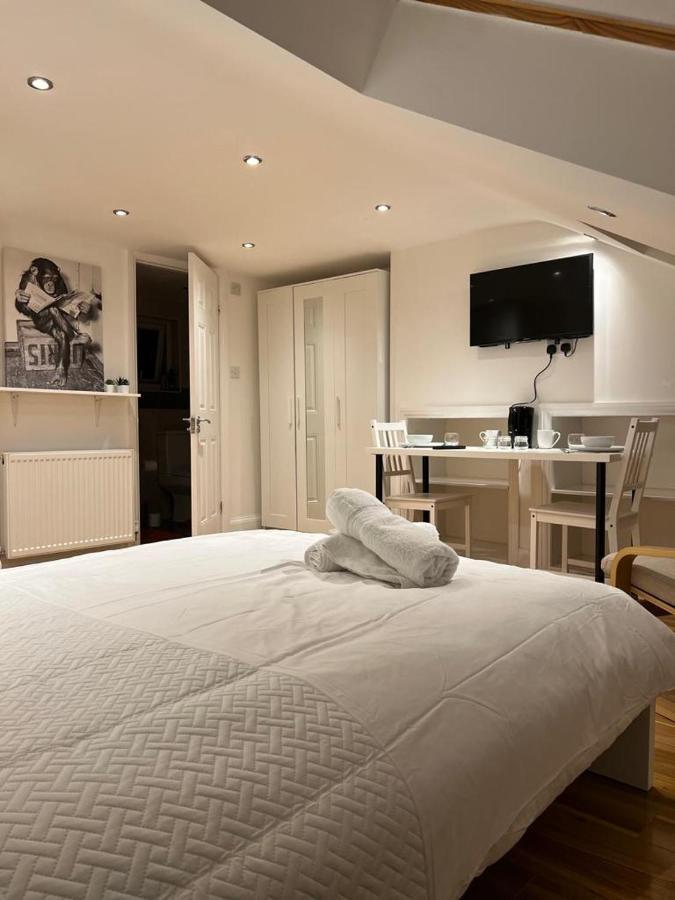 93 West Road Hotel London Luaran gambar