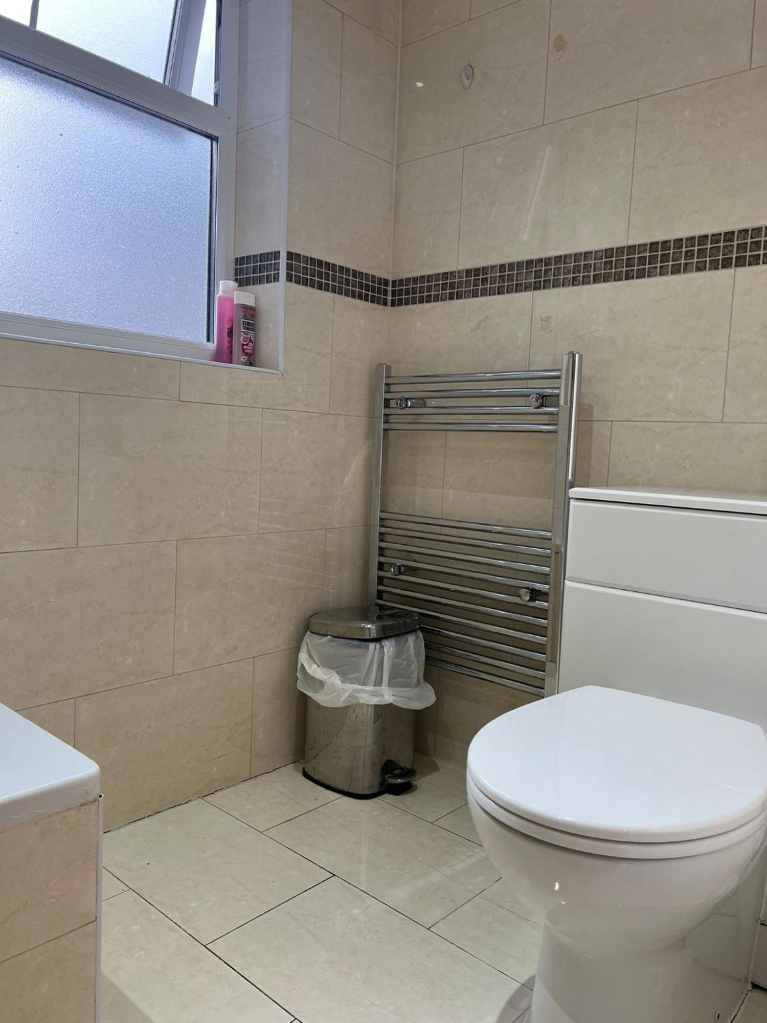 93 West Road Hotel London Luaran gambar