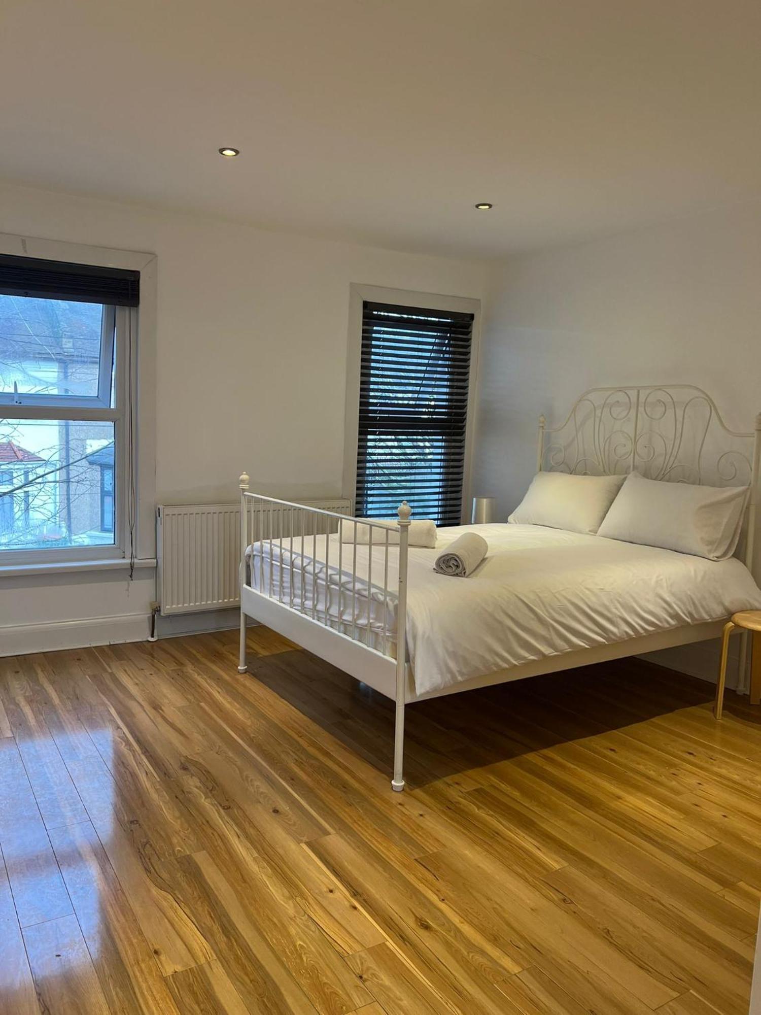 93 West Road Hotel London Luaran gambar